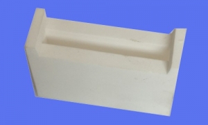 What is the difference between alumina ceramics and ordinary ceramics?